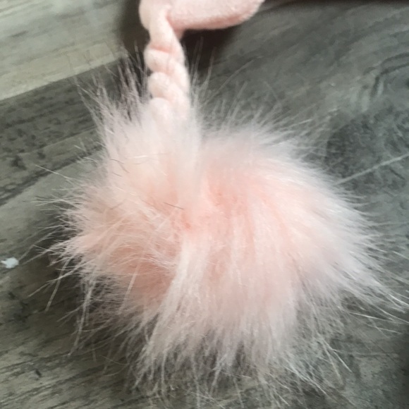 NygB infant hat and mittens set. - Picture 3 of 8